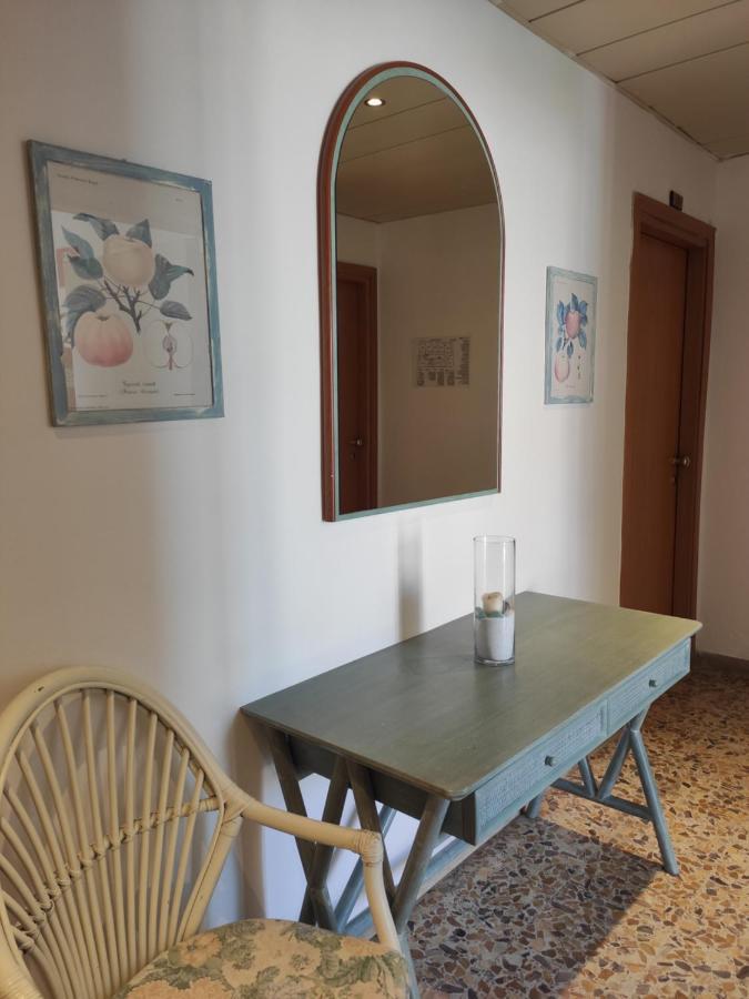 Hotel Imperia Marciana Marina  Luaran gambar