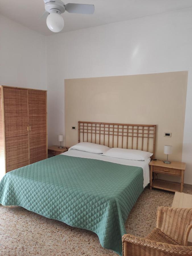 Hotel Imperia Marciana Marina  Luaran gambar